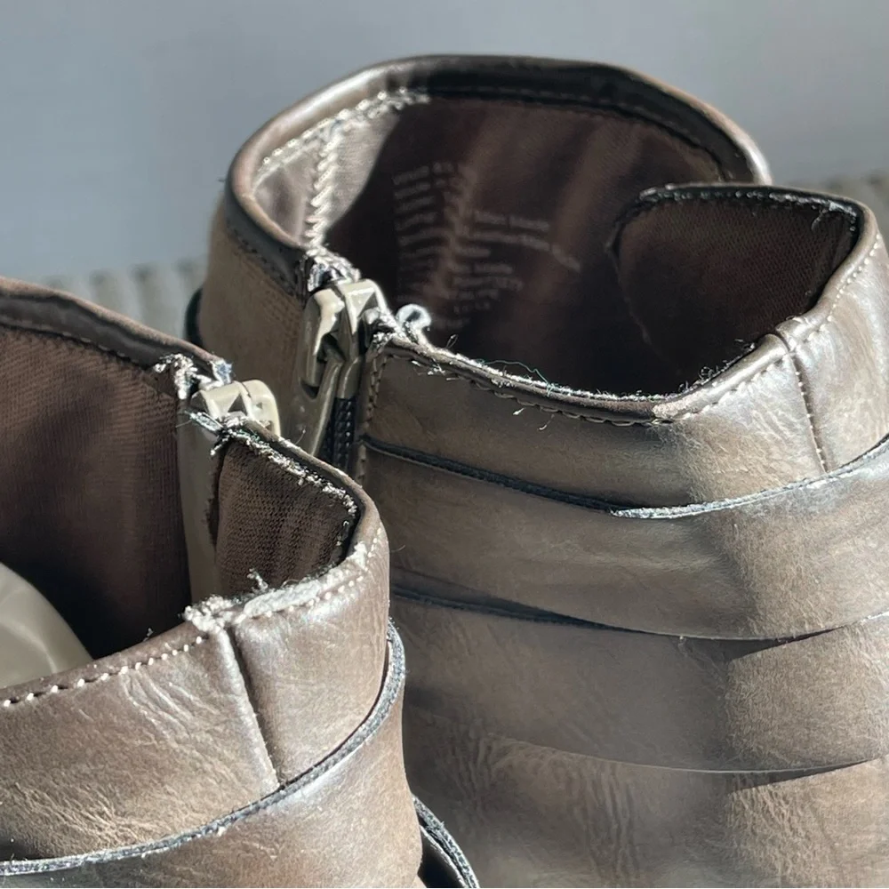 Lauren Conrad Ankle Booties - Women size 8.5 - Picture 9 of 16